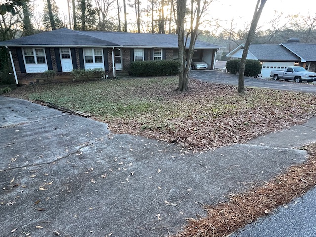 Moe Lawns of Milton, GA - Leaf Clean Up AFTER